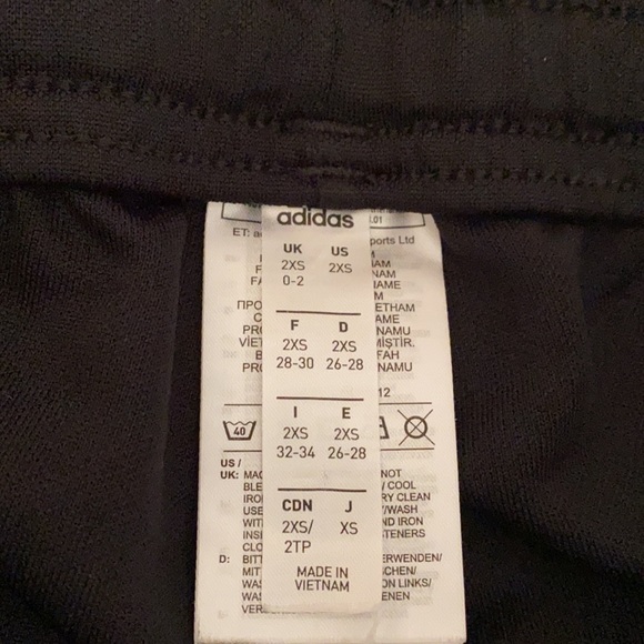Adidas sweats - Picture 4 of 6